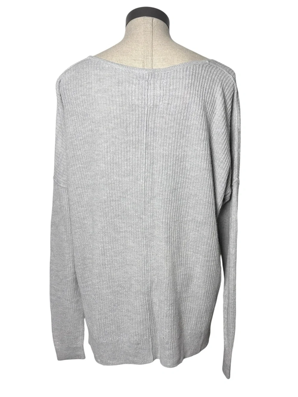 Abercrombie & Fitch Gray Ribbed Knit V Neck Oversized Sweater Women’s Large